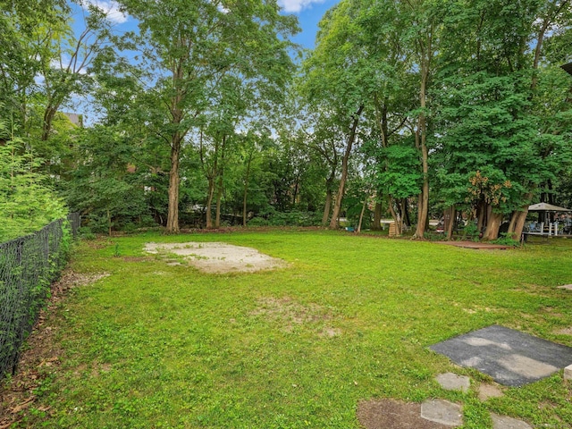 62 Severance Dr, Stamford, CT 06905 - view of yard