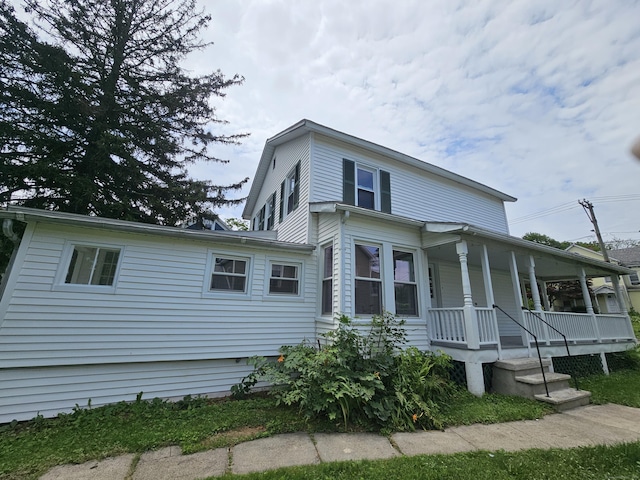 24 Lake Ave, Danbury, CT 06810 - view of front of house with covered porch