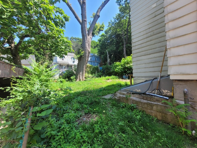 21 Arch St, Waterbury, CT 06710 - view of yard