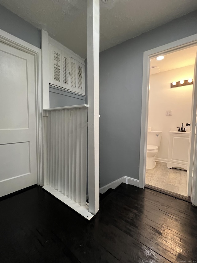 6 Victory Dr, New Haven, CT 06515 - interior space featuring wood finished floors and baseboards