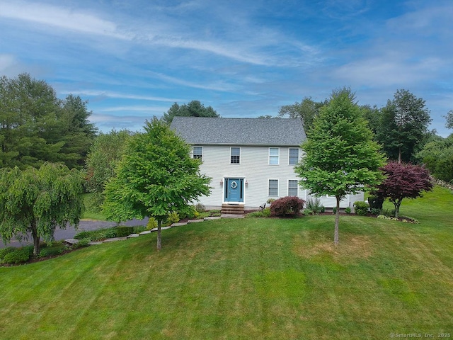 1040 Purchase Brook Rd, Southbury, CT 06488 - view of front of home featuring a front yard