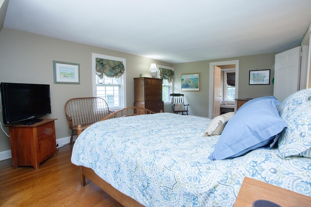 23 Mountain View Dr, West Hartford, CT 06117 - bedroom with wood finished floors and baseboards