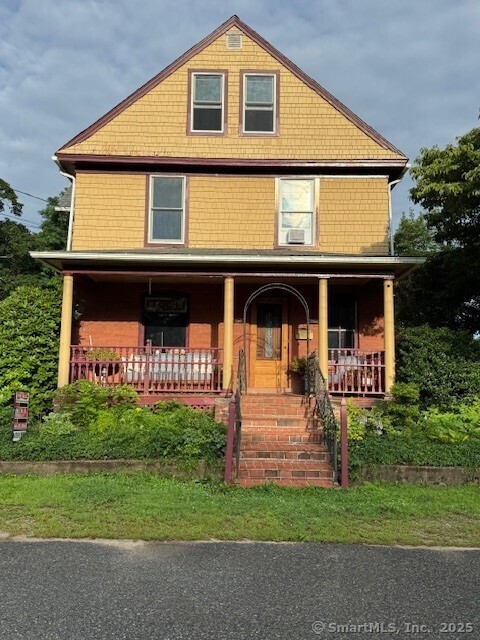 240 Walnut St, Windham, CT 06226 - photo 2