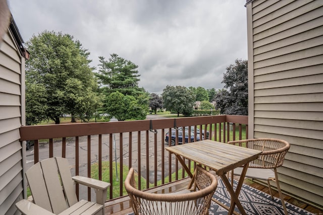 506 Twin Circle Dr Unit 506, South Windsor, CT 06074 - view of balcony