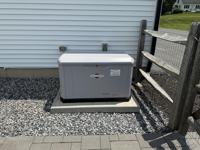 22 Thorson Rd, Oxford, CT 06478 - exterior view of a power unit