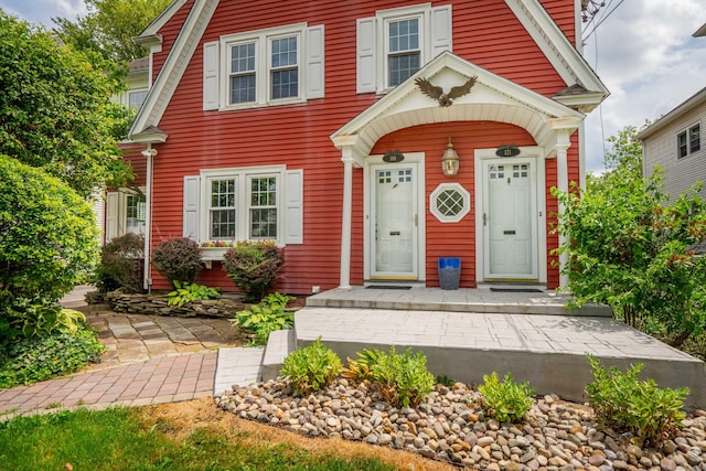 169 Brace Rd, West Hartford, CT 06107 - view of front of house
