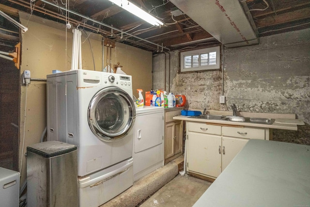 169 Brace Rd, West Hartford, CT 06107 - laundry room featuring independent washer and dryer and cabinet space