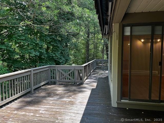 4 Heritage Crst Unit A, Southbury, CT 06488 - view of wooden deck