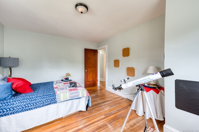 7 Ellsworth St, East Hartford, CT 06108 - bedroom with wood finished floors and baseboards