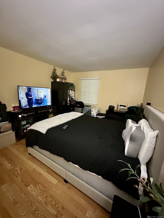 409 Glendale Ave Unit C2, Bridgeport, CT 06606 - bedroom featuring light wood finished floors