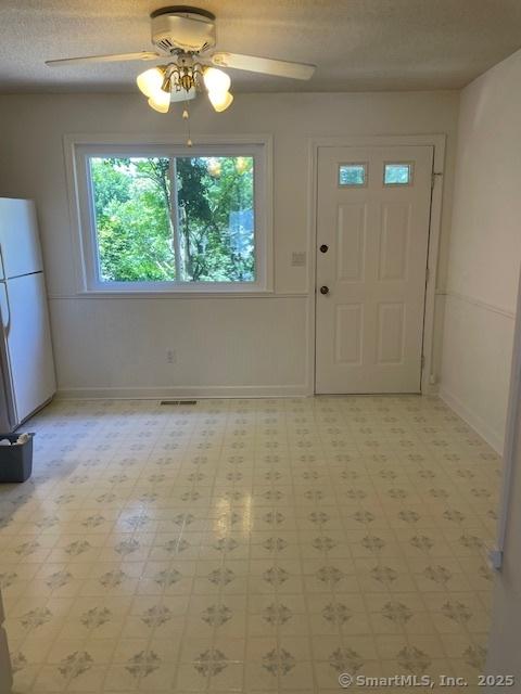 273 Derby Ave Unit 810, Derby, CT 06418 - foyer entrance featuring a ceiling fan and light flooring