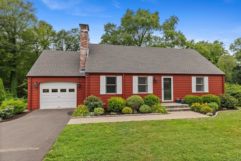 39 Buttonball Ln, Glastonbury, CT 06033 - photo 1