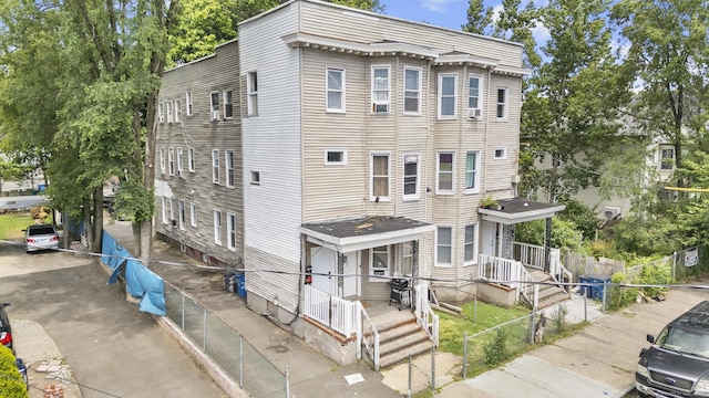 215 Rosette St, New Haven, CT 06519 - view of front of home