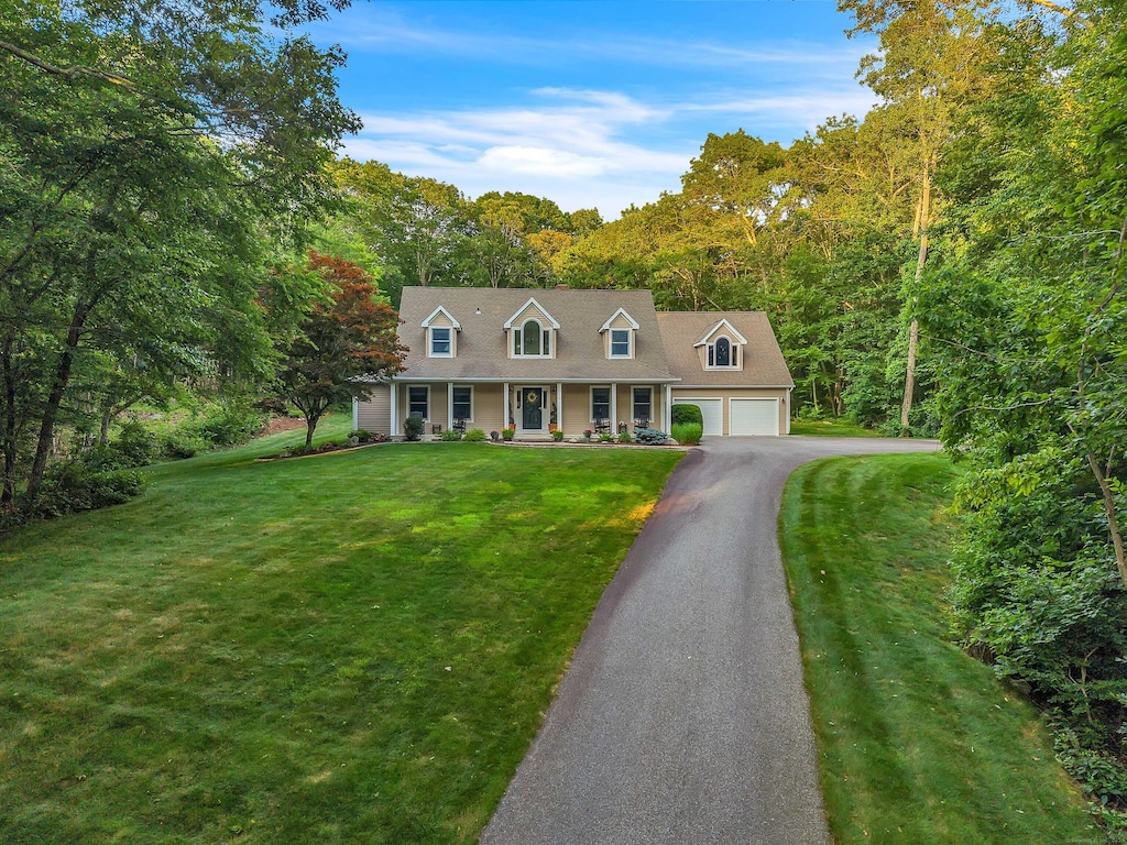16 Manatuck Dr, Waterford, CT 06385 - photo 1