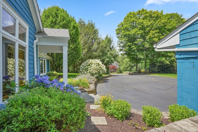 224 Fan Hill Rd, Monroe, CT 06468 - view of patio / terrace