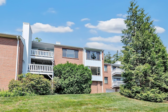 6 Hills Ln Unit 6, Norwalk, CT 06880 - view of building exterior