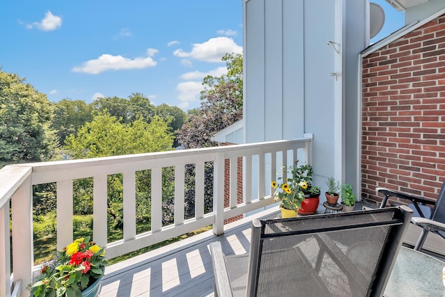 6 Hills Ln Unit 6, Norwalk, CT 06880 - view of balcony