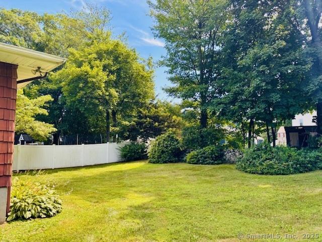 84 Blamey Cir, Stratford, CT 06614 - view of yard