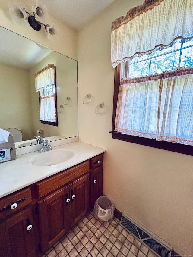 84 Blamey Cir, Stratford, CT 06614 - bathroom with vanity