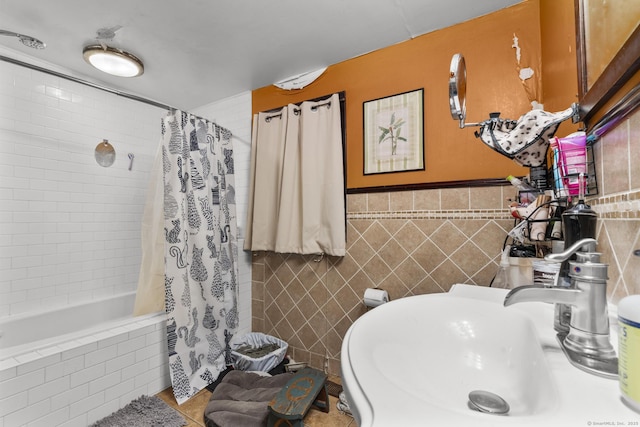104 Greenwood St, New Britain, CT 06051 - full bath featuring tile walls and tiled shower / bath combo