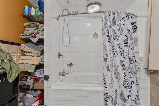 104 Greenwood St, New Britain, CT 06051 - full bathroom featuring tiled shower / bath combo