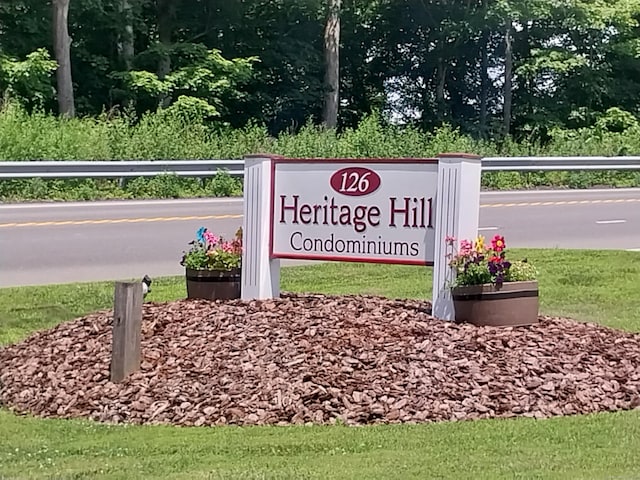 126 Sherman Hill Rd Apt C7, Woodbury, CT 06798 - photo 1