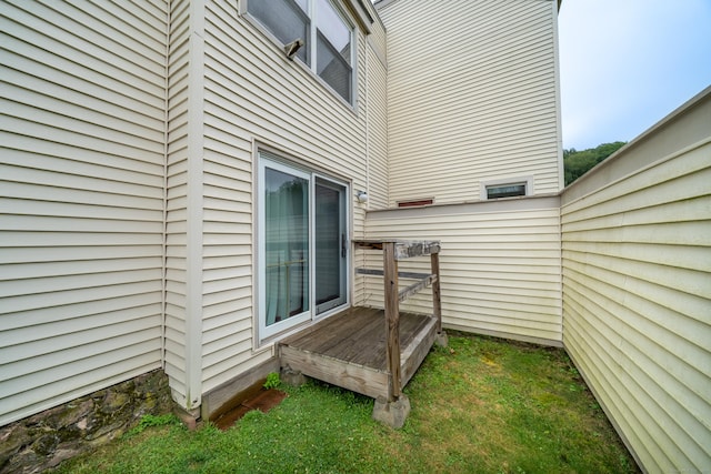 226 Laurel St Apt 4, East Haven, CT 06512 - view of yard