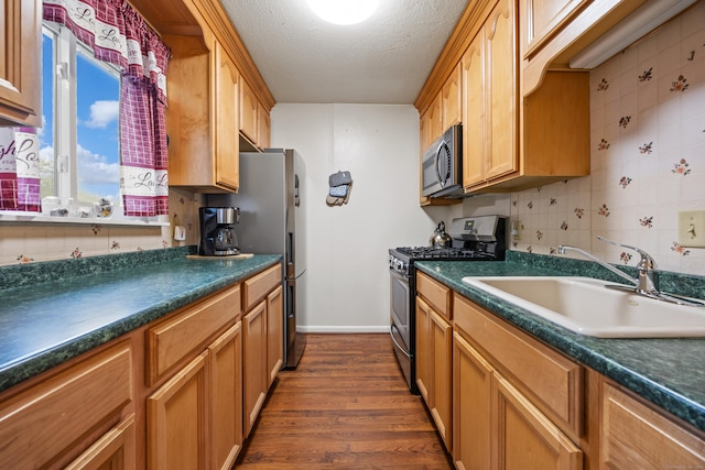 183 Thompson St Unit F, East Haven, CT 06513 - photo 12