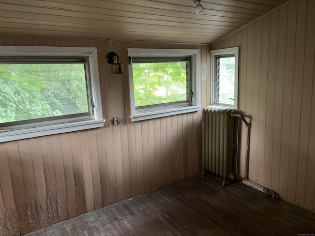 607 Broadview Ter, Hartford, CT 06106 - unfurnished sunroom featuring radiator