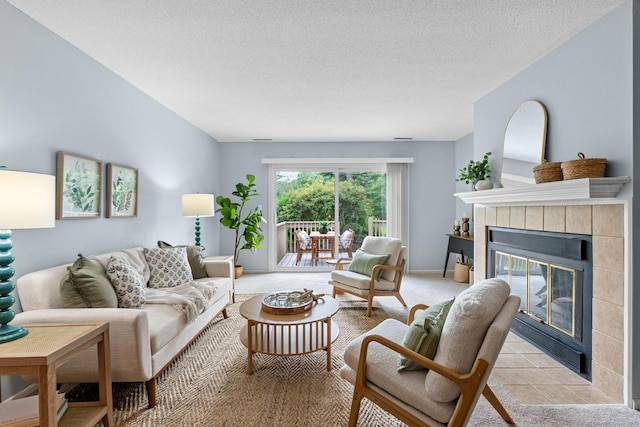 11 Branford Ct, Avon, CT 06001 - photo 2