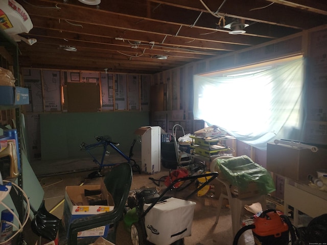 360 Kneeland Rd, New Haven, CT 06512 - view of misc room
