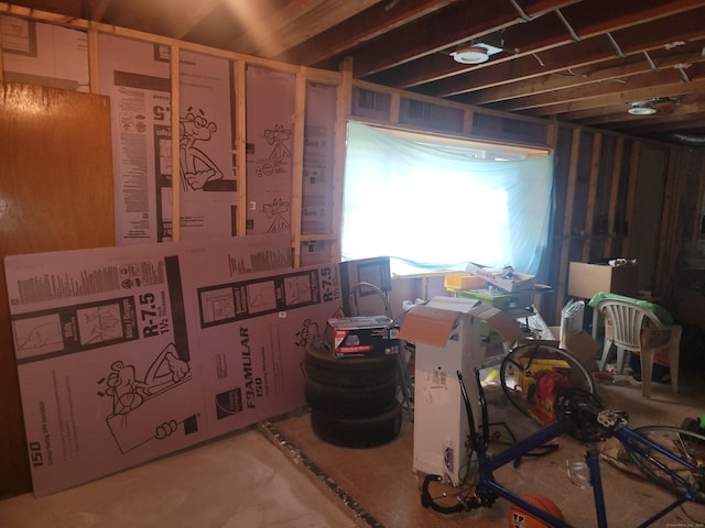 360 Kneeland Rd, New Haven, CT 06512 - view of basement