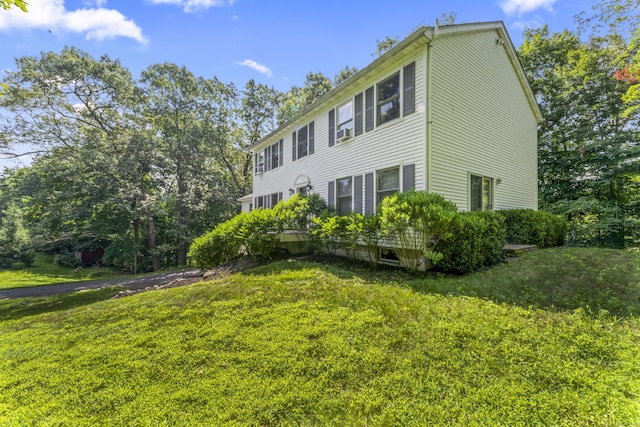 4 Quail Run Dr, Danbury, CT 06811 - view of side of home featuring a yard