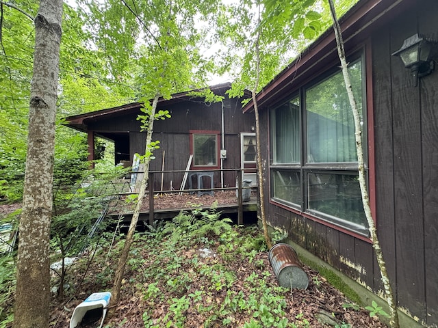 view of property exterior