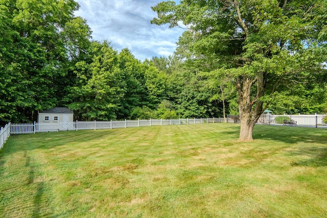 148 Evergreen Rd, Cromwell, CT 06416 - fenced backyard featuring an outdoor structure