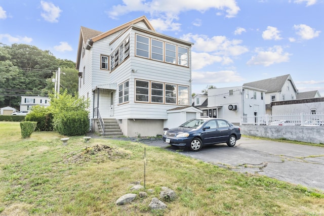 1691 State St, Hamden, CT 06517 - view of front facade