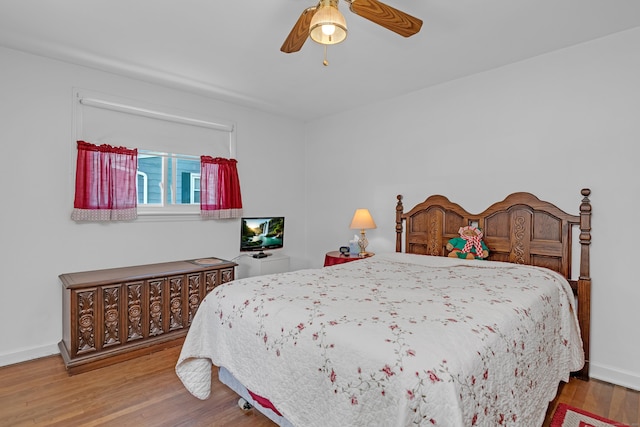 76 Landers Rd, East Hartford, CT 06118 - bedroom with wood finished floors and ceiling fan