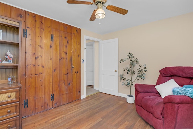 76 Landers Rd, East Hartford, CT 06118 - living area featuring light wood-style floors and ceiling fan