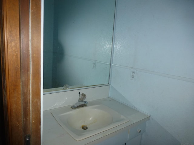 5 Tower Hill Lake Rd, Deep River, CT 06417 - bathroom featuring vanity