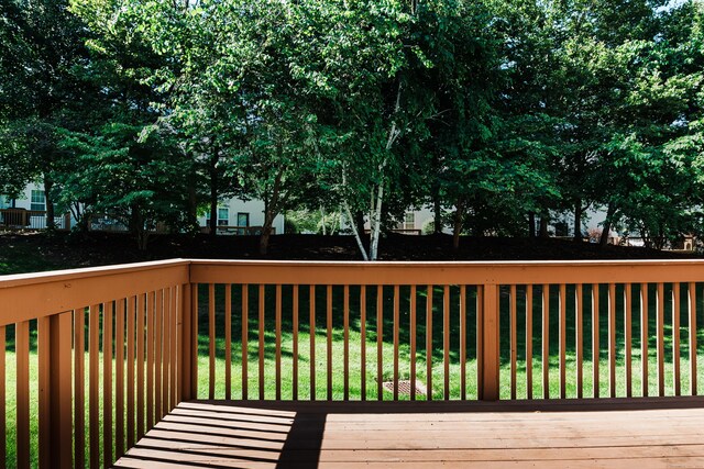 14 Last Leaf Cir Unit 14, Windsor, CT 06095 - wooden deck with a yard