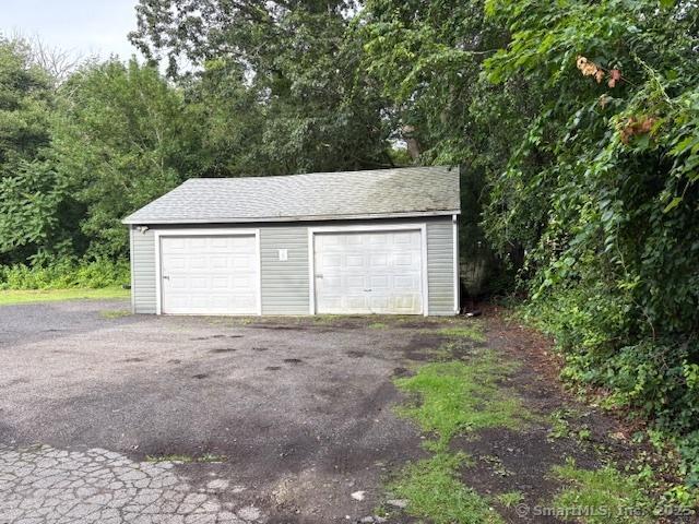 288 Benham Rd, Groton, CT 06340 - view of detached garage