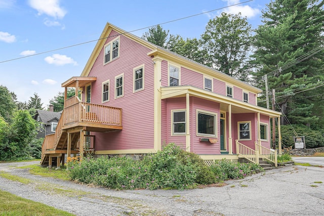326 Rte 169, Woodstock, CT 06281 - view of front of home with stairs