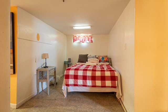 19 Marion St, Hartford, CT 06106 - carpeted bedroom featuring baseboards