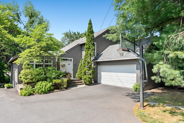 322 Tunxis Rd, West Hartford, CT 06107 - photo 1
