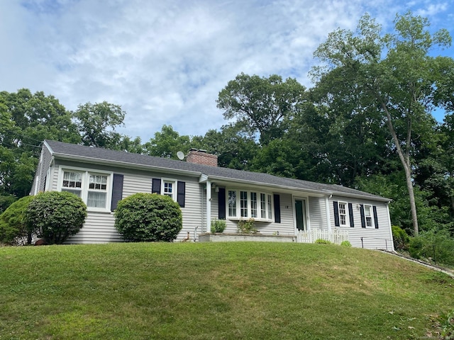 18 Bch Park Rd, Clinton, CT 06413 - ranch-style house with a chimney and a front lawn