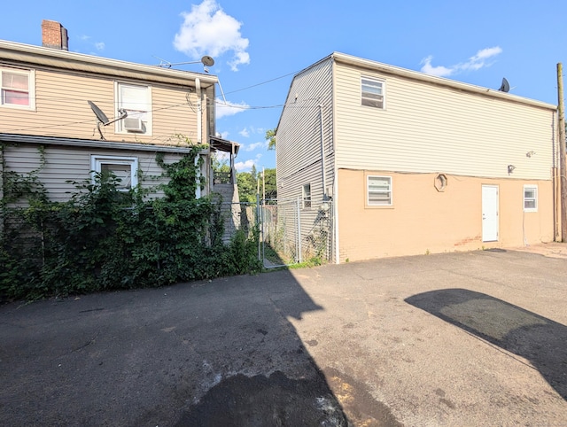 98 Sylvan Ave, New Haven, CT 06519 - view of property exterior