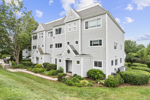 267 Melba St Apt D10, Milford, CT 06460 - multi unit property featuring a front lawn