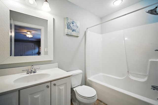 31 Galbraith Rd, Stafford, CT 06071 - full bathroom with vanity, washtub / shower combination, and ceiling fan