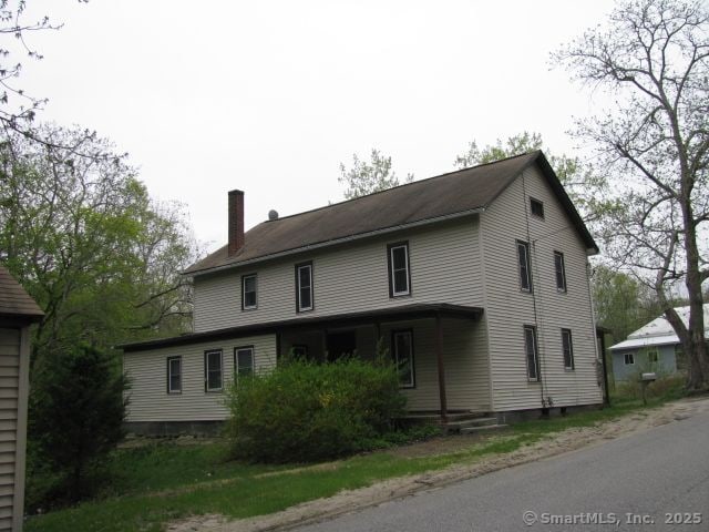 33 Machine Shop Hill Rd, Windham, CT 06266 - view of front of property with a chimney