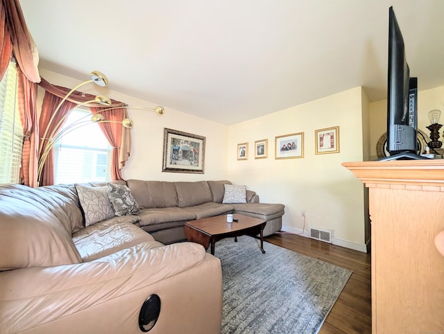 943 Success Ave, Stratford, CT 06614 - living room featuring wood finished floors and baseboards